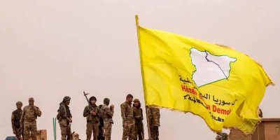 Nexşerêya Rêveberiya Xweser ji bo Sûriyeyê: Yekparçeyiya axê û destûreke demokratîk tekez dike