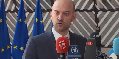 Fransa: Em ji bo diyaloga Şamê û Kurdan navbeynkariyê dikin