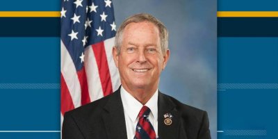 Wilson bo Sûdanî: Eger hûn êrîşên li ser Kurdistanê ranewestînin, em pereyên we asteng dikin