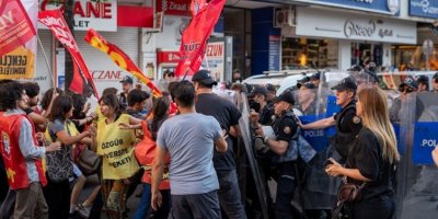 ENQERE - Di protestoya Komkujiya Sirûcê de gelek kes hatin desteserkirin