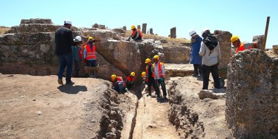 Li Keleha Zêrzevanê pergala belavkirina avê ya 1800 salî hat dîtin
