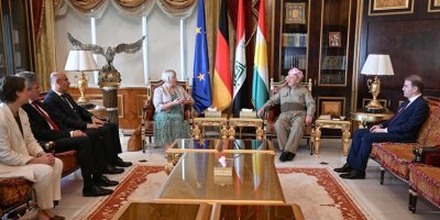 Serok Barzanî: Em dixwazin destûr bê bicihkirin