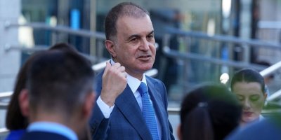 Berdevkê AK Partiyê: Divê HSD jî çekan deyne