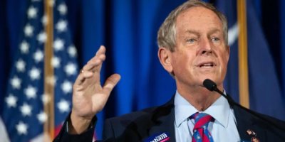 Joe Wilson bang li rêveberiya Trump kir: Piştevaniya darayî ya Iraqê rawestînin