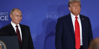 Trump piştî lûtkeya dîrokî ya bi Putin re peyam da Zelenskyy