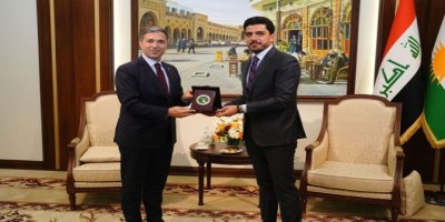 Şandeyeke AK Partiyê li Hewlêrê bi PDK û YNKyê re civiya