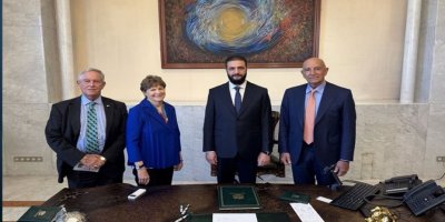 Ehmed Şer heyeteke Amerîkayê pêşwazî kir