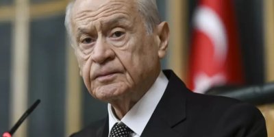 Bahçelî li HSDyê gefa 'operasyoneke hevpar a Şam û Enqereyê' xwar