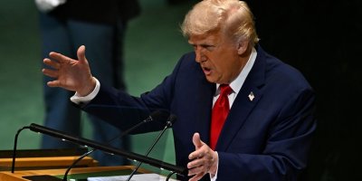 Trump li NYyê Îran, Ewropa û birêvebiriya berê ya Amerîkayê dan ber rexneyan