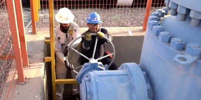 Dest bi hinardekirina petrola Herêma Kurdistanê hat kirin