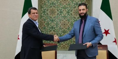 Îlham Ehmed: Pêşniyara ku Mezlûm Ebdî bibe Wezîrê Parastinê yê Sûriyê hate kirin