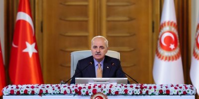 Numan Kurtulmuş: Ji bilî Tirkî ti zimanên din nabin fermî