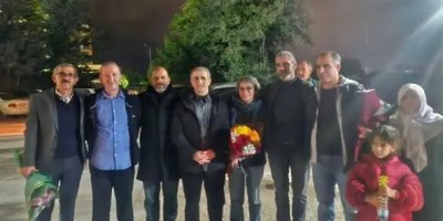 6 zîndaniyên 30 sale di zîndanê de bûn, serbest hatin berdan
