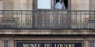 Parîs di şokê de ye: Cewherên xanima Napoleon hatin dizîn