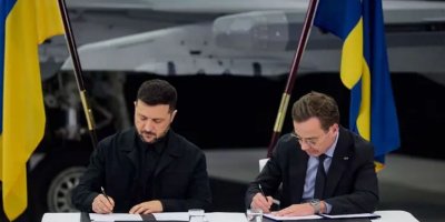 Îsveçê 150 heb balafirên Gripen difroşe Ûkraynayê