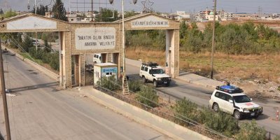 Hikûmeta Şamê li Serê Kaniyê û Girê Spî sindoq danîne