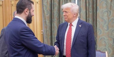 Koşka Spî: Serok Trump dê duşemê bi Ehmed Şer re bicive