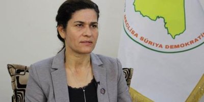 Îlham Ehmed: Ji bo Sûriyeyê sîstemeke nenavendî û demokratîk pêwîst e