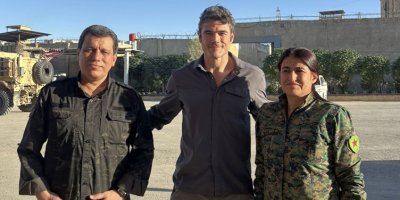 Joe Kent bi Rohilat Efrîn û Mezlûm Ebdî re civiya