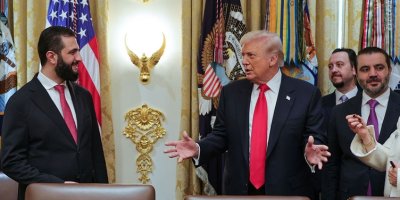 Trump: Hevdîtina bi Ehmed Şer re ji bo min şanazî bû