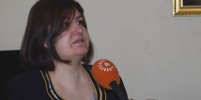 Sena Germiyanî: Wezareta Perwerdeyê li hemberî Kurdî nêzîkatiyeke nijadperest nîşan dide