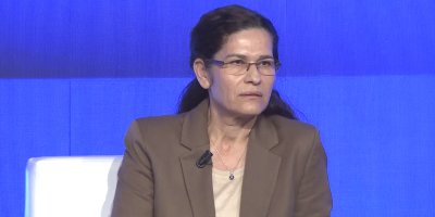 Îlham Ehmed: Ji bo pirsa aştiyê, pêdivî bi guhertina hişmendî û sîstema siyasî heye