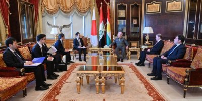 Serok Barzanî: Êriş karwanê bipêşketina Herêma Kurdistanê ranawestînin