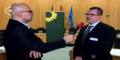 Elî Ebûd: Çareserî di sîstema federal de ye