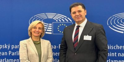 Hikûmeta Herêma Kurdistanê û Parlamentoya Ewropayê nexşerêyekê bo pêşvebirina mafên mirovan amade dikin