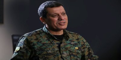 Mezlûm Ebdî: Divê li Sûriyeyê sîstema navendî bi dawî bibe