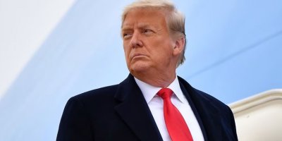 Trump: Rayedarên Îranê telefon kir, diyalogê dixwazin