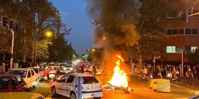 Cenazeyên 4 xwenîşanderên Kurd ji Tehranê şandin Mehabadê