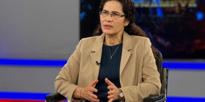 Îlham Ehmed: Veguhastina siyasî ya Sûriyeyê nabe li ser hesabê gelê Kurd be
