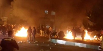 HRANA: Di xwenîşandanên Îran û Rojhilatê Kurdistanê de 5 hezar û 459 kes hatin kuştin