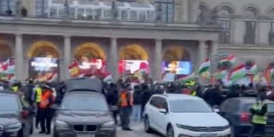 Jibo Rojava li Hannover yê Almanya Pêşandan