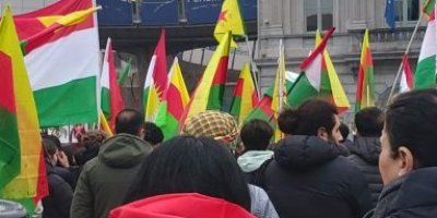 Li Bruksel li pêş Parlamentoya Ewropa Xwepêşandan