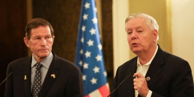 Senatoya Amerîkayê: Projeyasaya 'Parastina Kurdan' hat pêşkêşkirin