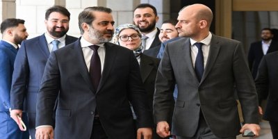 Jean-Noel Barrot li Şamê li ser zimanê Kurdî çi got?