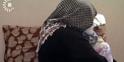 Dengê axîna welatekî kitim ji çîroka Axînê tê