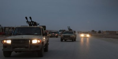 Artêşa Ereban a Sûriyeyê ji çeperên Hisîçayê vekişiya