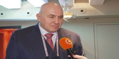 Wezîrê Parastinê yê Îtalyayê: Em hewl didin Kurdên li Sûriyeyê biparêzin