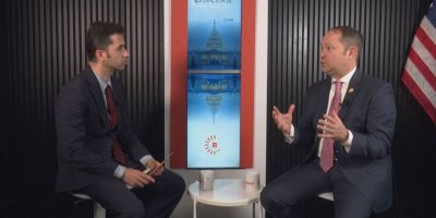 Marlin Stutzman: Trump ji Kurdan hez dike û dê giringiyê bide wan