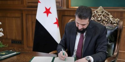 Ehmed Şer efûya giştî derxist