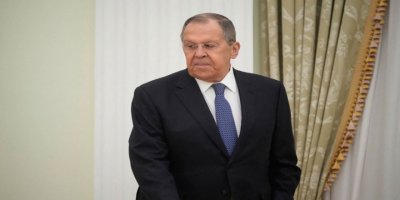 Rûsya dixwaze li Sûriyeyê bimîne