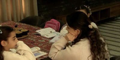 Li Rojavayê Kurdistanê tevî şer û koçberiyê xwendina bi Kurdî didome