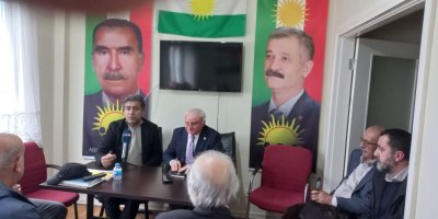 HAK-PAR û PWKyê li Stenbolê Roja Zimanê Dayikê ya Navneteweyî bi Perspektîfeke Hevbeş Pîroz Kirin