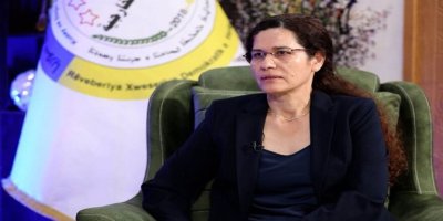 Îlham Ehmed: Divê mafên hemî pêkhateyên Sûriyeyê bên parastin