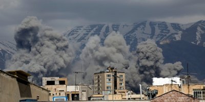 Tehran bi dijwarî tê bombebarankirin
