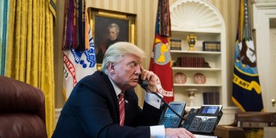 Trump bi telefonê bi Serok Barzanî û Bafil Talebanî re axivî