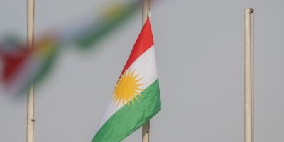 Li Efrînê hêzên hikûmetê Alaya Kurdistanê qedexe kir